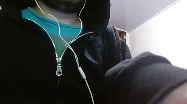 Snapshot of camiloking1720 chatting on March 12, 2025, 11:22 pm camiloking1720 online show from March 12, 2025, 11:22 pm