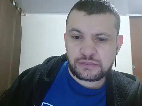 Snapshot of camiloking1720 chatting on February 28, 2026, 1:28 am camiloking1720 online show from February 28, 2026, 1:28 am