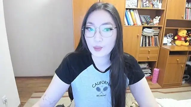 Snapshot of nliki4506 chatting on December 14, 2024, 2:31 pm nliki4506 online show from December 14, 2024, 2:31 pm