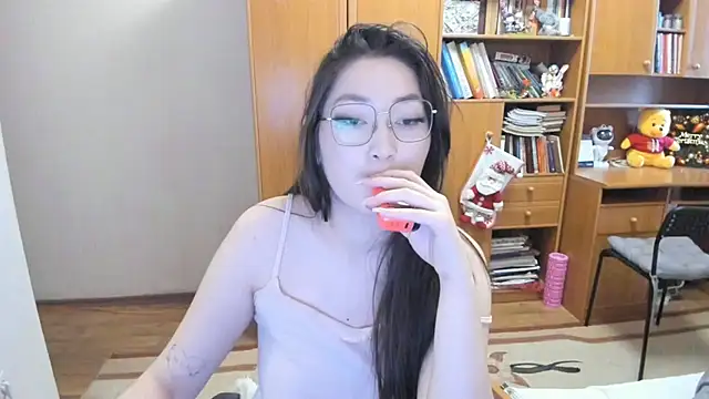 Snapshot of nliki4506 chatting on December 21, 2024, 3:14 am nliki4506 online show from December 21, 2024, 3:14 am