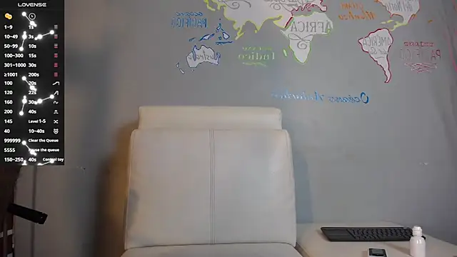 Snapshot of JhonBlacke chatting on January 9, 2025, 8:11 pm JhonBlacke online show from January 9, 2025, 8:11 pm