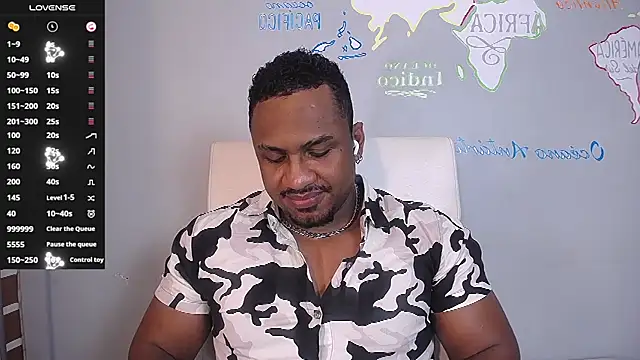 Snapshot of JhonBlacke chatting on February 18, 2025, 8:14 pm JhonBlacke online show from February 18, 2025, 8:14 pm