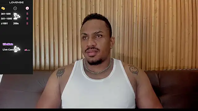 Snapshot of JhonBlacke chatting on March 20, 2025, 7:46 pm JhonBlacke online show from March 20, 2025, 7:46 pm