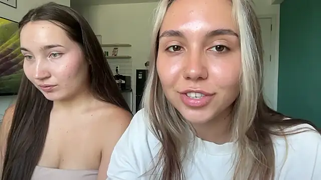 domDani subMay online show from March 29, 2026, 8:36 am