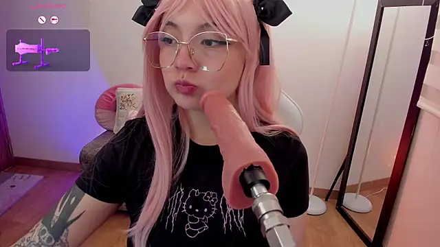 Snapshot of Hannya_moon chatting on May 19, 2026, 5:30 pm Hannya moon online show from May 19, 2026, 5:30 pm