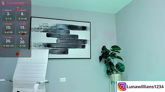 luna willians online show from February 20, 2025, 3:52 pm