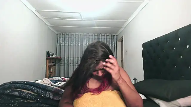 Indianmayaxoxo online show from January 3, 2025, 11:33 pm