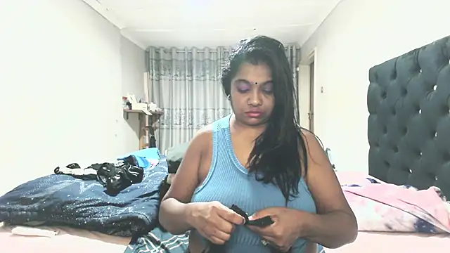 Indianmayaxoxo online show from July 10, 2026, 5:26 pm