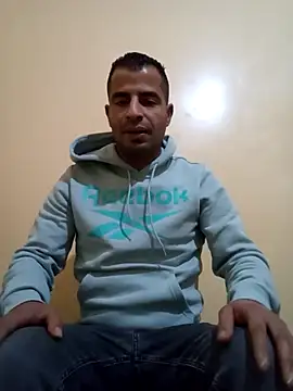 Snapshot of Bisex_activ19 chatting on December 11, 2024, 7:03 pm Bisex activ19 online show from December 11, 2024, 7:03 pm