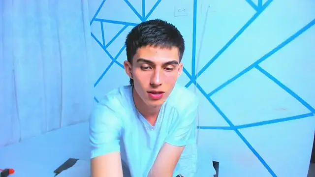 liam scott77 online show from November 2, 2025, 1:08 am