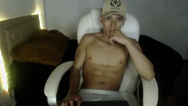 Snapshot of Iruma_fat_dick777 chatting on February 5, 2025, 4:27 am Iruma fat dick777 online show from February 5, 2025, 4:27 am