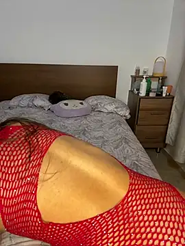 Barbielatinas online show from February 8, 2025, 3:41 am