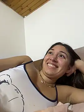 Barbielatinas online show from December 23, 2025, 5:05 am