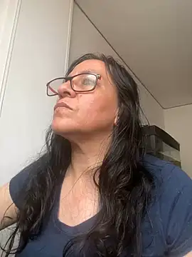 Freya Artemisa online show from January 8, 2025, 9:01 pm