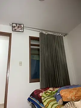 Freya Artemisa online show from October 18, 2025, 7:03 pm