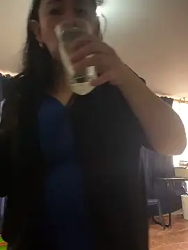 Freya Artemisa online show from November 4, 2025, 7:02 pm