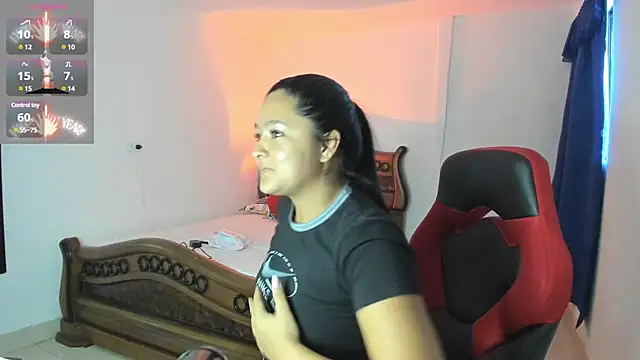 cristina1800 online show from January 22, 2025, 10:48 pm