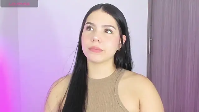 Natasha su  online show from March 14, 2026, 4:51 am