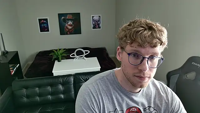 Snapshot of BlueEyedTallGuy94 chatting on March 26, 2026, 10:59 pm BlueEyedTallGuy94 online show from March 26, 2026, 10:59 pm