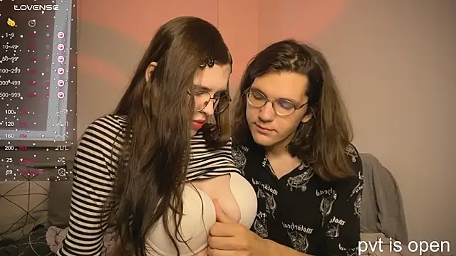 Snapshot of passiondesire_ chatting on September 14, 2025, 8:02 am passiondesire online show from September 14, 2025, 8:02 am