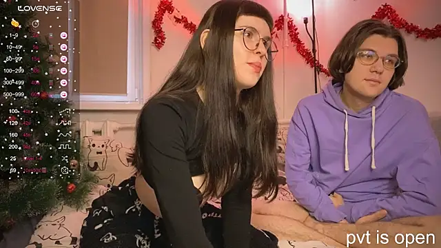 Snapshot of passiondesire_ chatting on December 20, 2025, 10:22 am passiondesire online show from December 20, 2025, 10:22 am