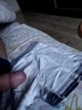 Grig1982 online show from December 16, 2025, 6:51 am