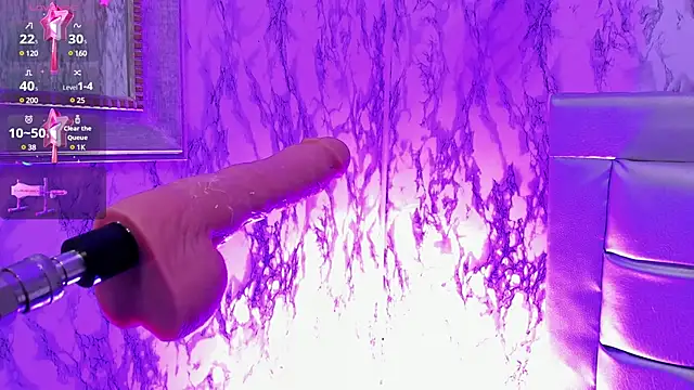 LYEN RAE online show from December 5, 2024, 7:38 pm