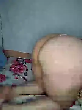 julia julia02 online show from February 12, 2025, 6:40 pm