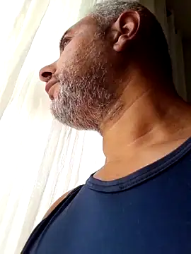 Snapshot of gordonunes chatting on May 19, 2026, 6:14 pm gordonunes online show from May 19, 2026, 6:14 pm