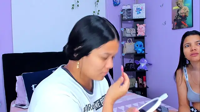 sara mendez2 online show from January 16, 2025, 11:16 pm