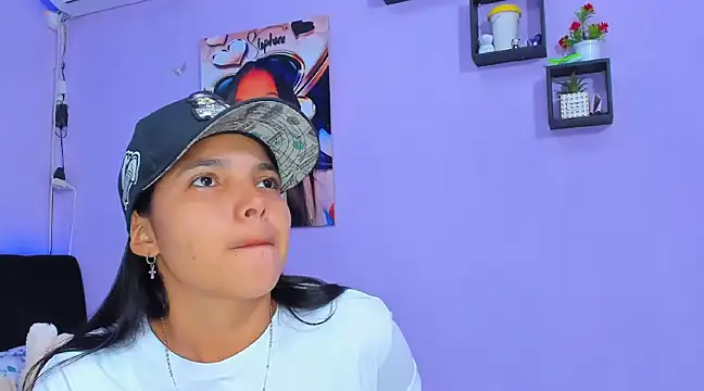 sara mendez2 online show from February 28, 2025, 11:01 pm