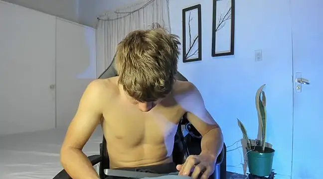 Snapshot of miguel_hz chatting on February 13, 2025, 9:38 pm miguel hz online show from February 13, 2025, 9:38 pm