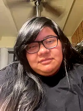 Snapshot of PhatBabie24_ chatting on October 21, 2025, 8:26 am PhatBabie24 online show from October 21, 2025, 8:26 am