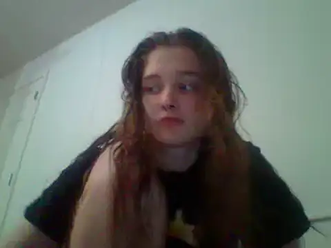 mscupcake9 online show from January 2, 2025, 2:43 am