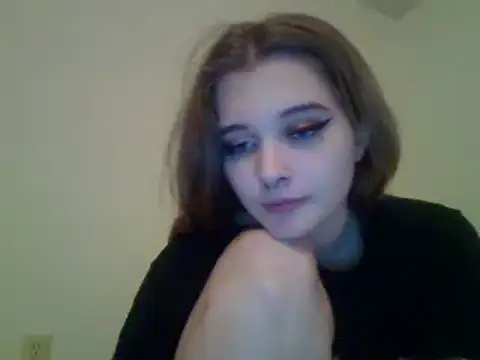 mscupcake9 online show from January 3, 2025, 2:10 am