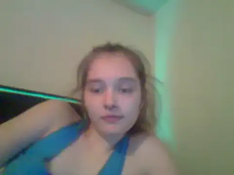 mscupcake9 online show from February 13, 2025, 3:18 am