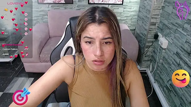 Snapshot of Valerie_b chatting on February 1, 2025, 9:11 am Valerie b online show from February 1, 2025, 9:11 am