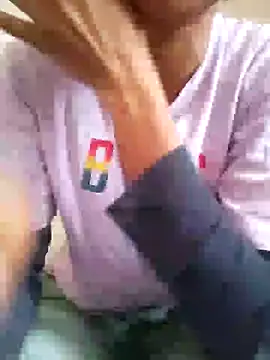 Snapshot of annu098 chatting on January 22, 2025, 10:18 am annu098 online show from January 22, 2025, 10:18 am