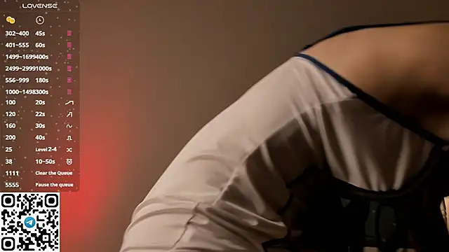 tyty piupiu online show from March 27, 2026, 6:40 pm