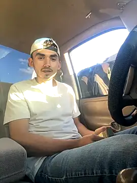 Snapshot of kevinsito1 chatting on October 22, 2025, 11:37 pm kevinsito1 online show from October 22, 2025, 11:37 pm