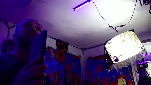 KRYZTALYNXXX online show from February 22, 2025, 9:01 am