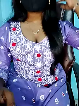 Snapshot of Sadika- chatting on December 24, 2024, 3:58 pm Sadika- online show from December 24, 2024, 3:58 pm