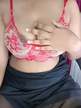 Snapshot of Sadika- chatting on July 7, 2026, 1:59 pm Sadika- online show from July 7, 2026, 1:59 pm