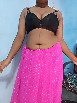 Snapshot of Sadika- chatting on July 29, 2026, 4:27 pm Sadika- online show from July 29, 2026, 4:27 pm