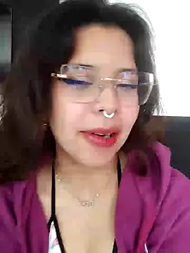 Snapshot of Scarlett-Smithh chatting on December 20, 2024, 8:01 pm Scarlett-Smithh online show from December 20, 2024, 8:01 pm