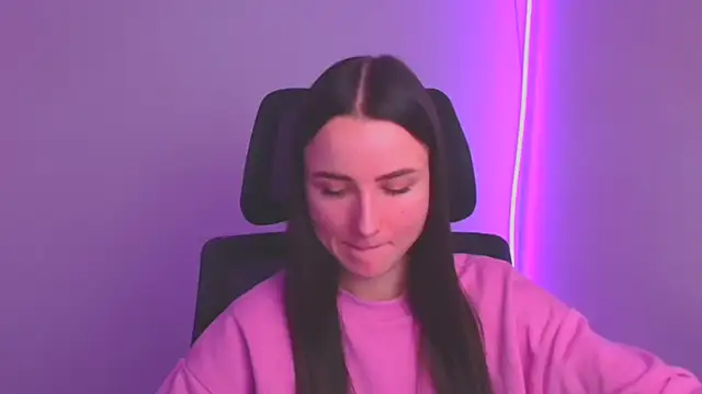 Eva Janee online show from January 27, 2025, 12:37 pm