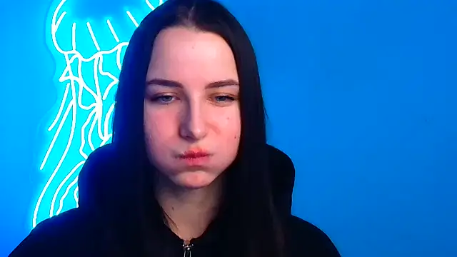 Eva Janee online show from March 5, 2025, 6:44 am