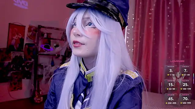 Snapshot of Carolina_Leep chatting on October 15, 2025, 12:27 pm Carolina Leep online show from October 15, 2025, 12:27 pm