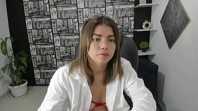 Gissel Angel online show from March 18, 2025, 7:10 pm