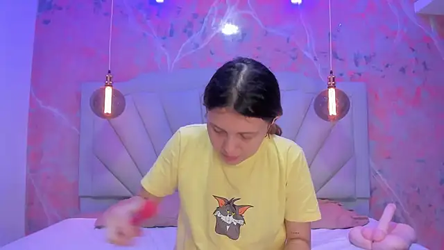 AngelaaCute  online show from January 30, 2025, 12:27 pm